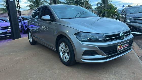 VOLKSWAGEN POLO 1.0 MPI TOTAL FLEX MANUAL VOLKSWAGEN POLO 1.0 MPI TOTAL FLEX MANUAL